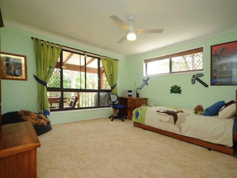 27 Coorabin Court, Tallebudgera QLD 4228