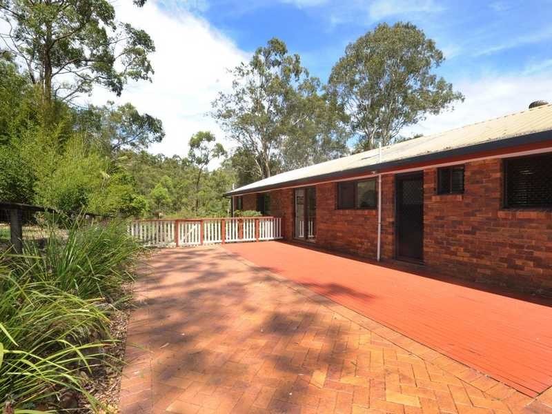 27 Coorabin Court, Tallebudgera QLD 4228