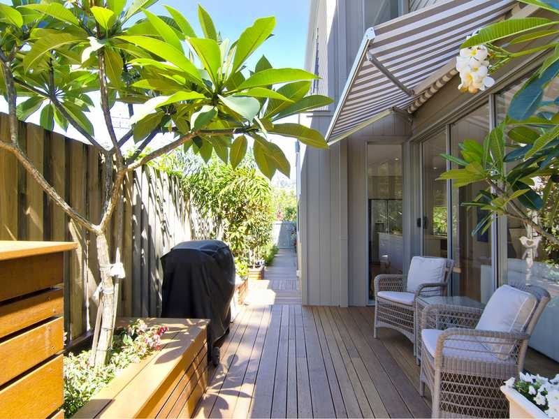 2/25 Farrell Drive, Tugun QLD 4224