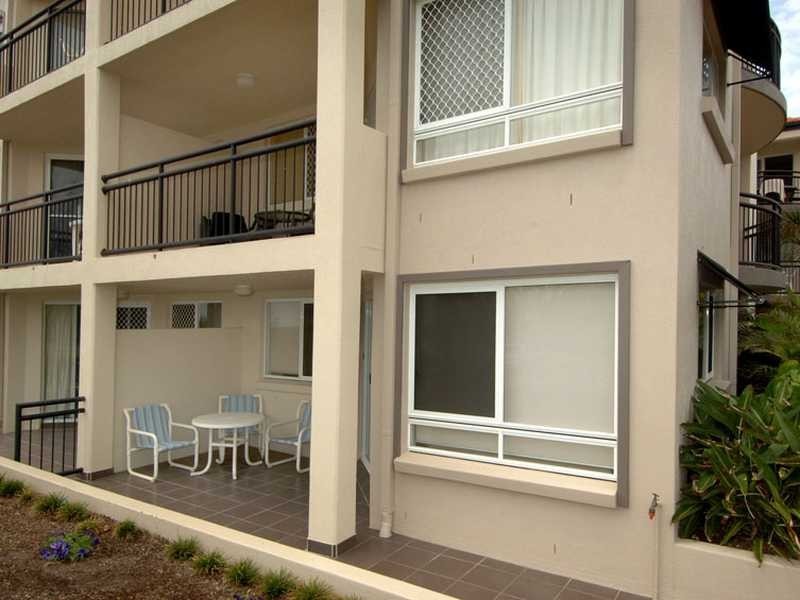 1/80 Pacific Parade, Bilinga QLD 4225