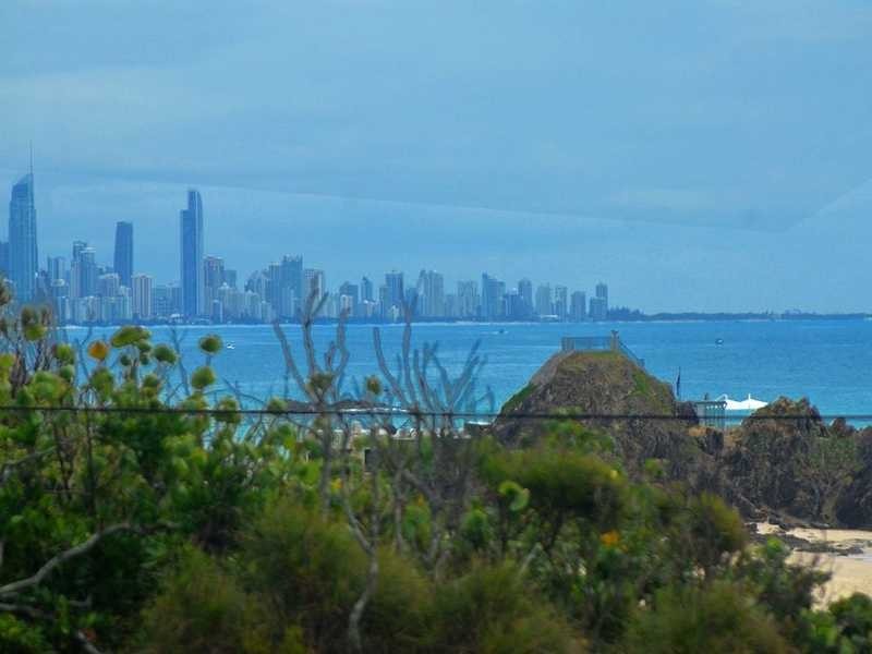 2/670A Pacific Parade, Tugun QLD 4224
