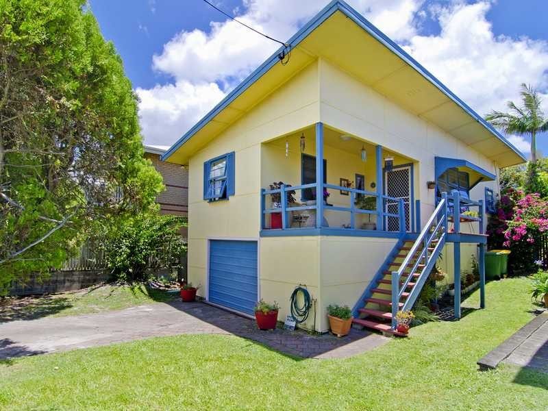 7 Twenty Sixth Avenue, Palm Beach QLD 4221
