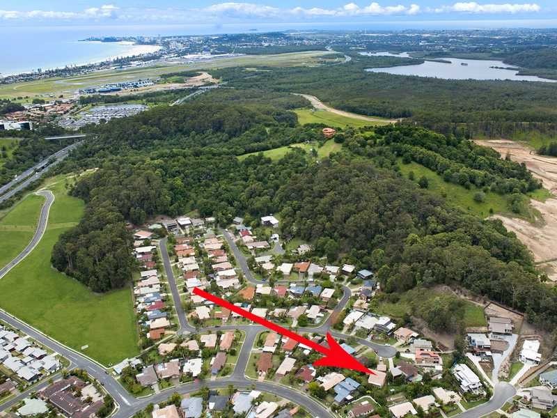 4 Wilkinson Crescent, Currumbin Waters QLD 4223
