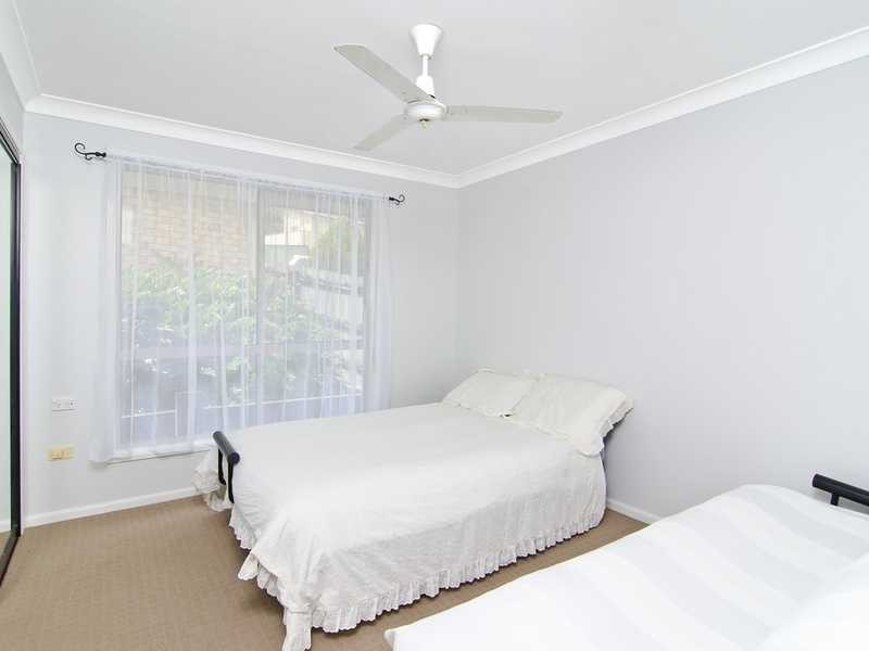 4 Wilkinson Crescent, Currumbin Waters QLD 4223