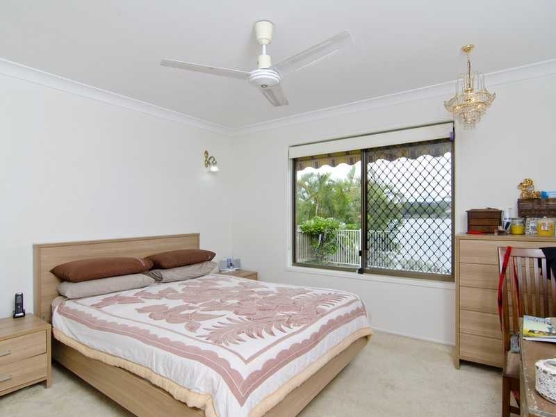 23 Ironbark Street, Elanora QLD 4221