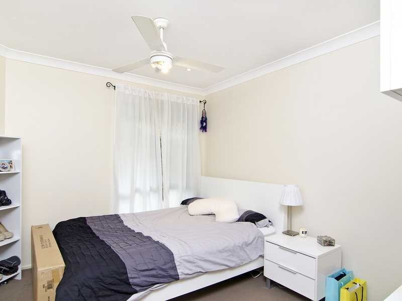 8 Goldvilla Drive, Elanora QLD 4221