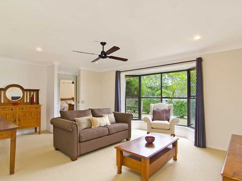 16 Avocado Street, Elanora QLD 4221