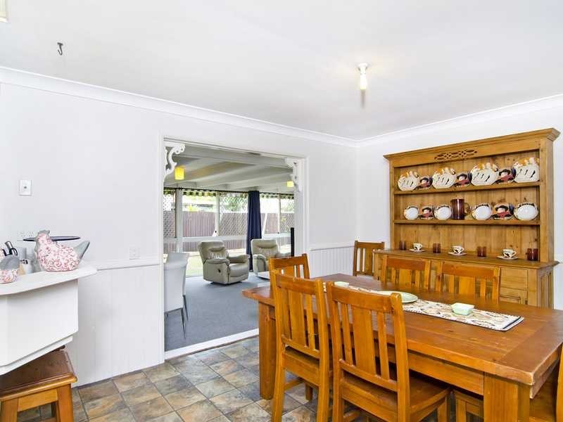 16 Avocado Street, Elanora QLD 4221