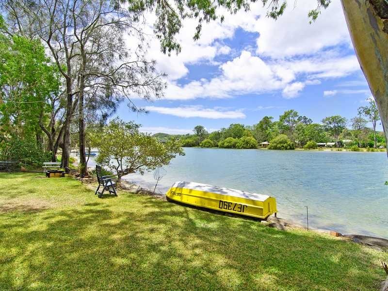 54a Guineas Creek Road, Currumbin Waters QLD 4223