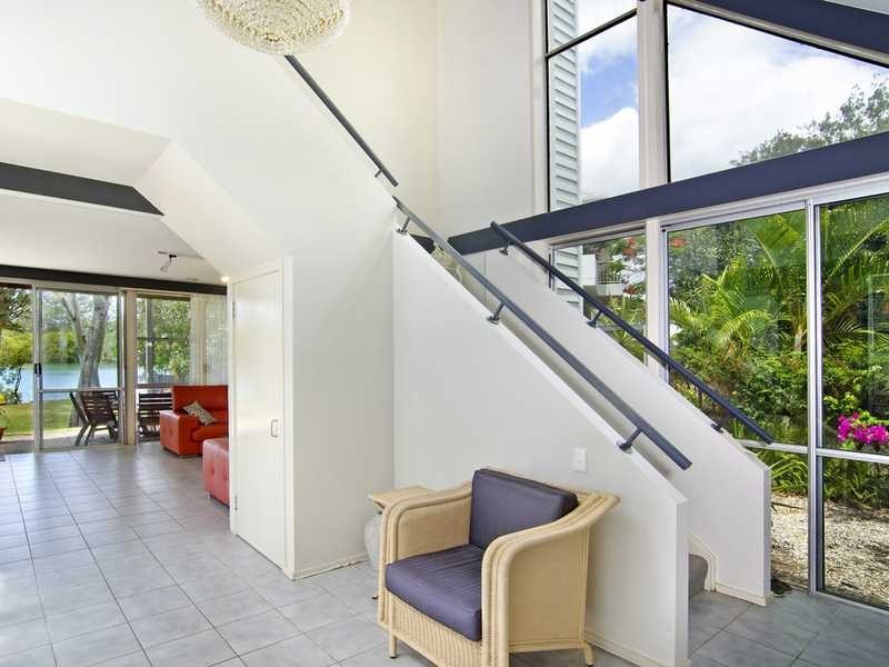 54a Guineas Creek Road, Currumbin Waters QLD 4223