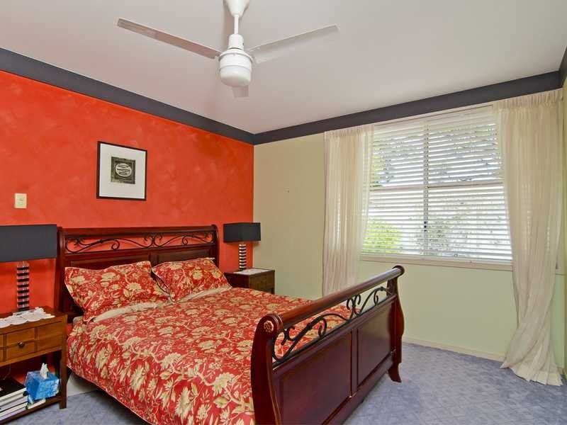 54a Guineas Creek Road, Currumbin Waters QLD 4223