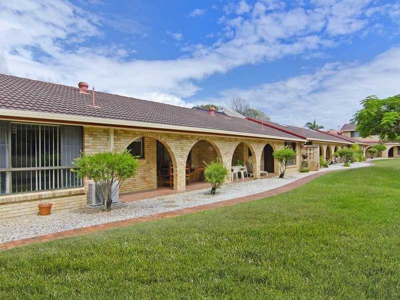 4/9 Nineteenth Avenue, Palm Beach QLD 4221