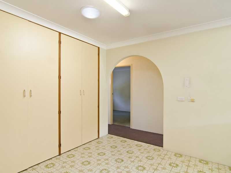 4/9 Nineteenth Avenue, Palm Beach QLD 4221