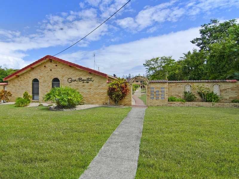 4/9 Nineteenth Avenue, Palm Beach QLD 4221