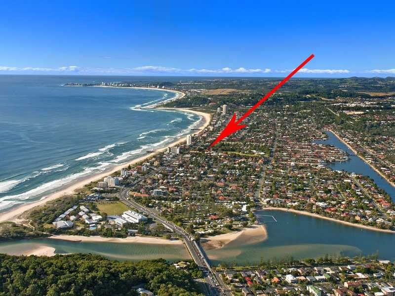 4/9 Nineteenth Avenue, Palm Beach QLD 4221