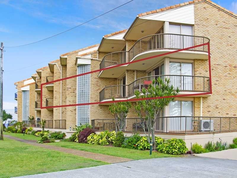 4/2 Surf Street, Bilinga QLD 4225