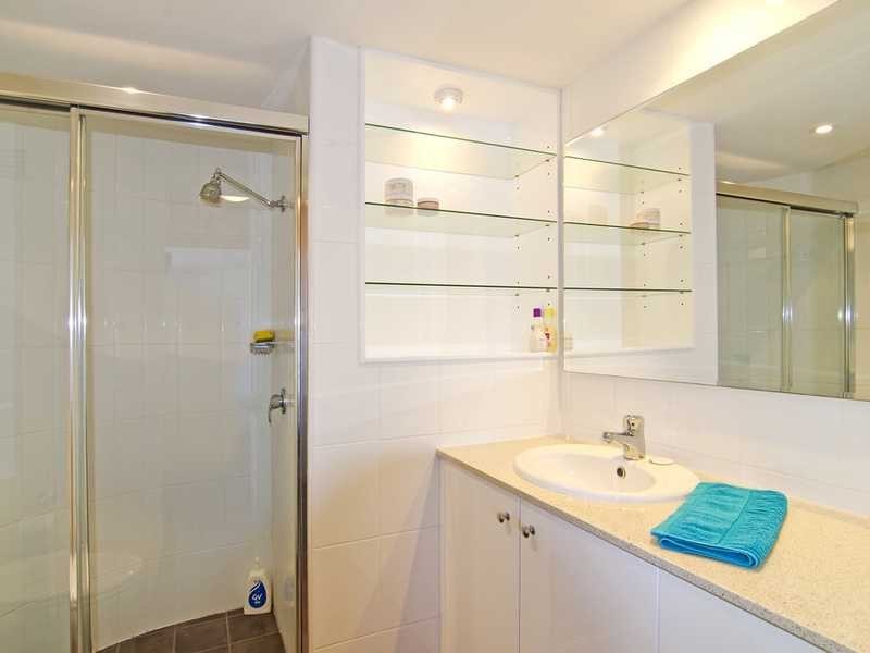 8J ‘The Rocks Resort’ 828 Pacific Parade, Currumbin QLD 4223