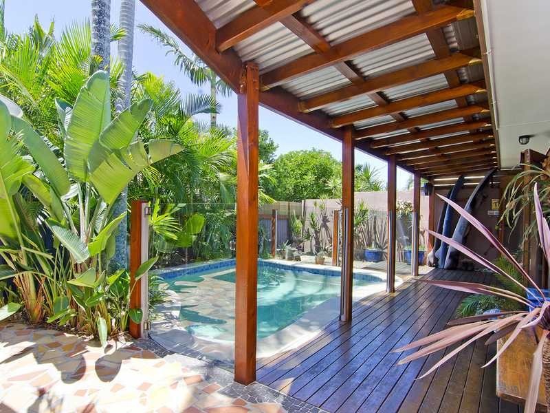 1/21 Boodera Road, Palm Beach QLD 4221