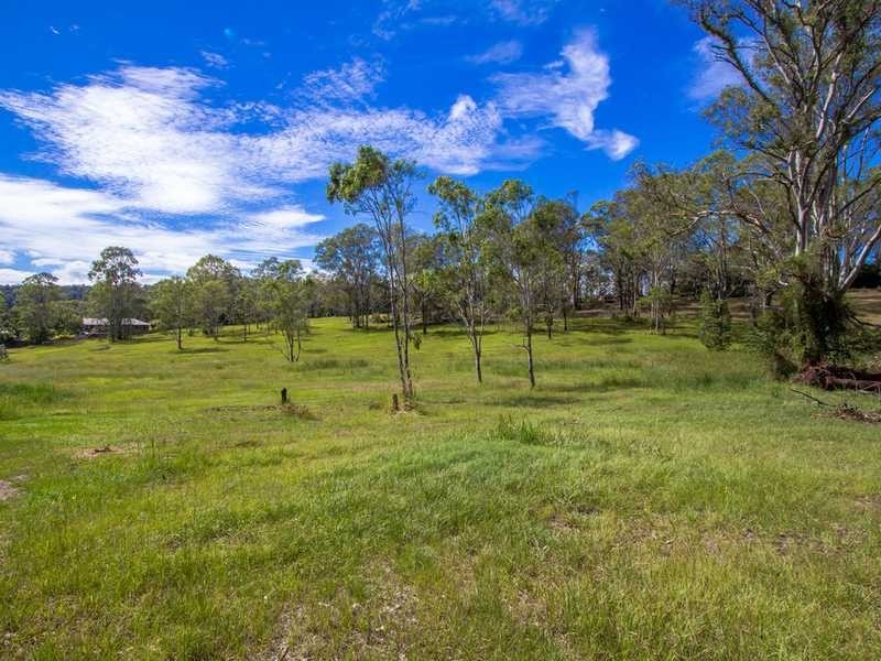 5 Gray Street, Tallebudgera QLD 4228