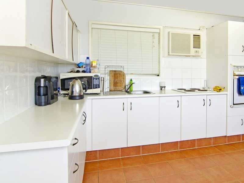 32 Westview Road, Currumbin QLD 4223