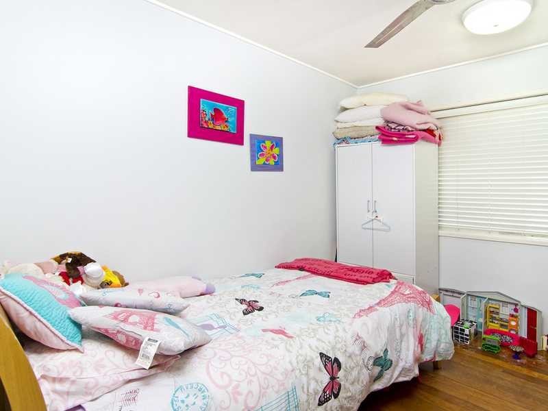32 Westview Road, Currumbin QLD 4223