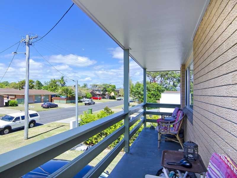 15 Walker Avenue, Palm Beach QLD 4221