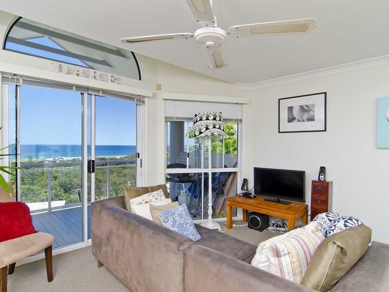 5 Pall Mall Avenue, Currumbin QLD 4223