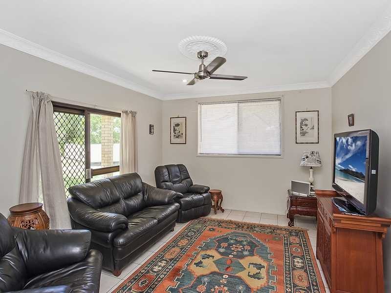 4 Spindle Street, Palm Beach QLD 4221