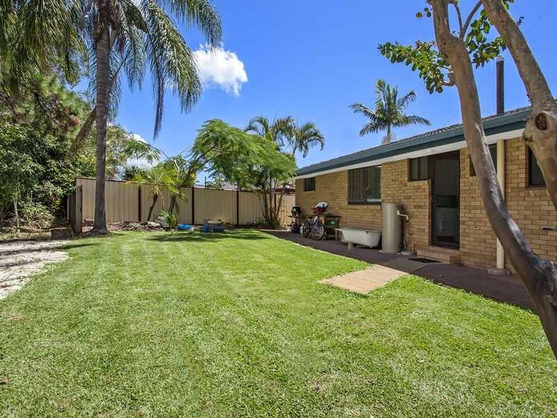 4 Spindle Street, Palm Beach QLD 4221