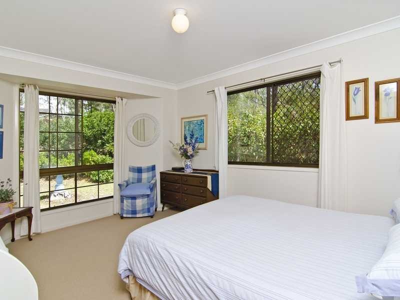 5 Horsman Road, Elanora QLD 4221