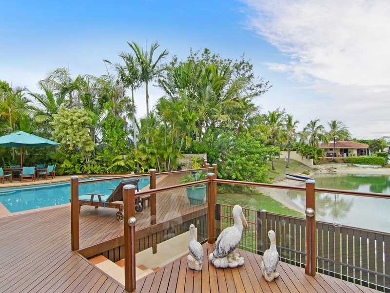 14 Melaleuca Drive, Palm Beach QLD 4221