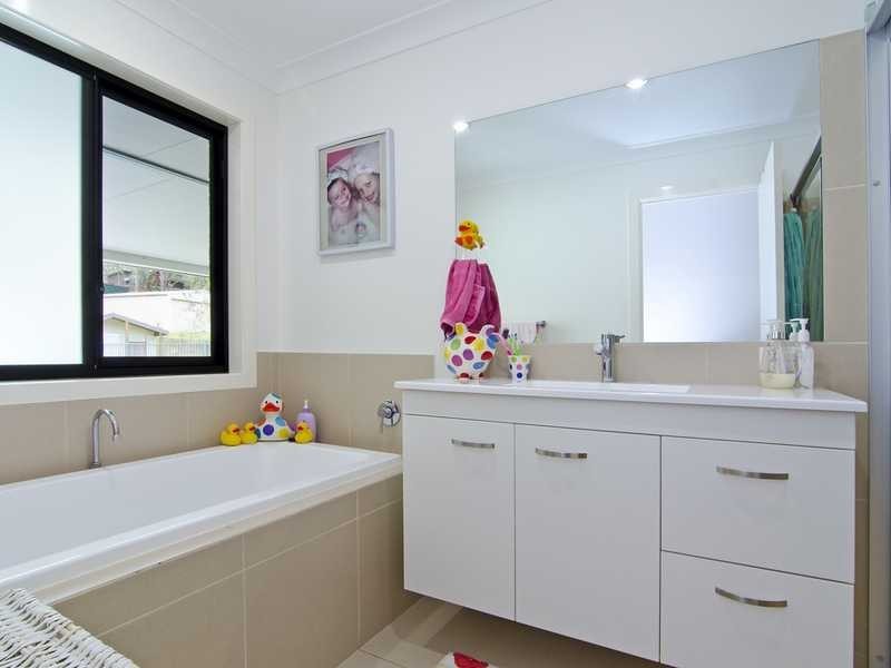 7 Coorabin Court, Tallebudgera QLD 4228