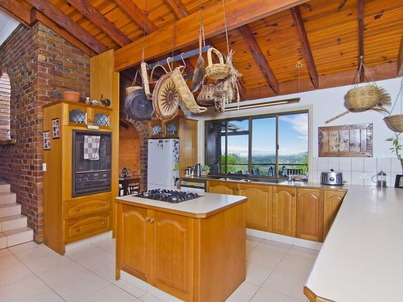 23 Attadale Court, Elanora QLD 4221