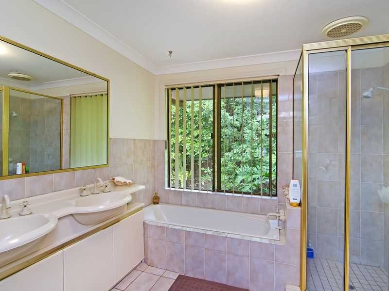 23 Attadale Court, Elanora QLD 4221