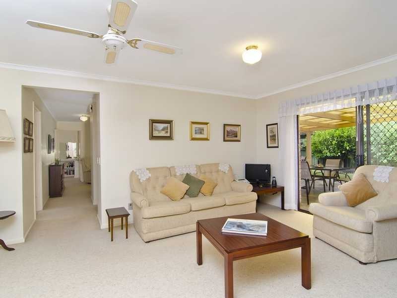 19 Japonica Drive, Palm Beach QLD 4221