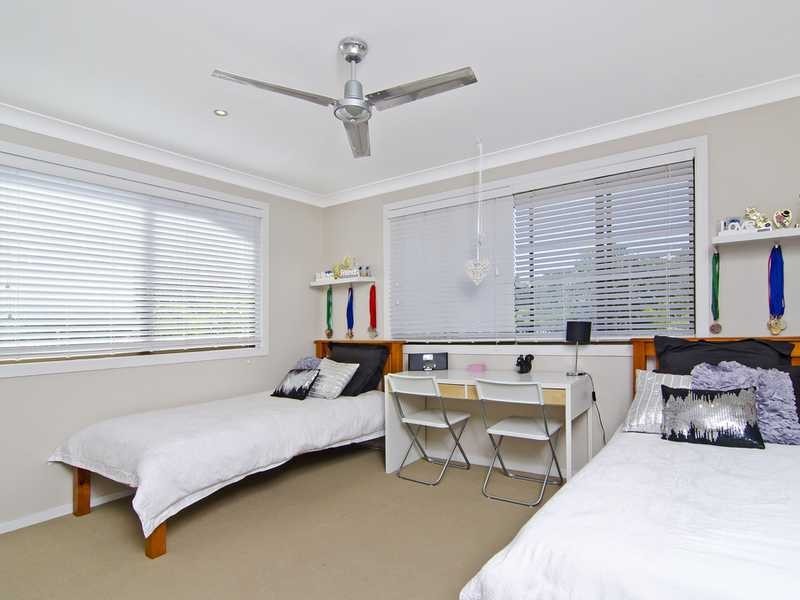1 Regent Street, Currumbin QLD 4223