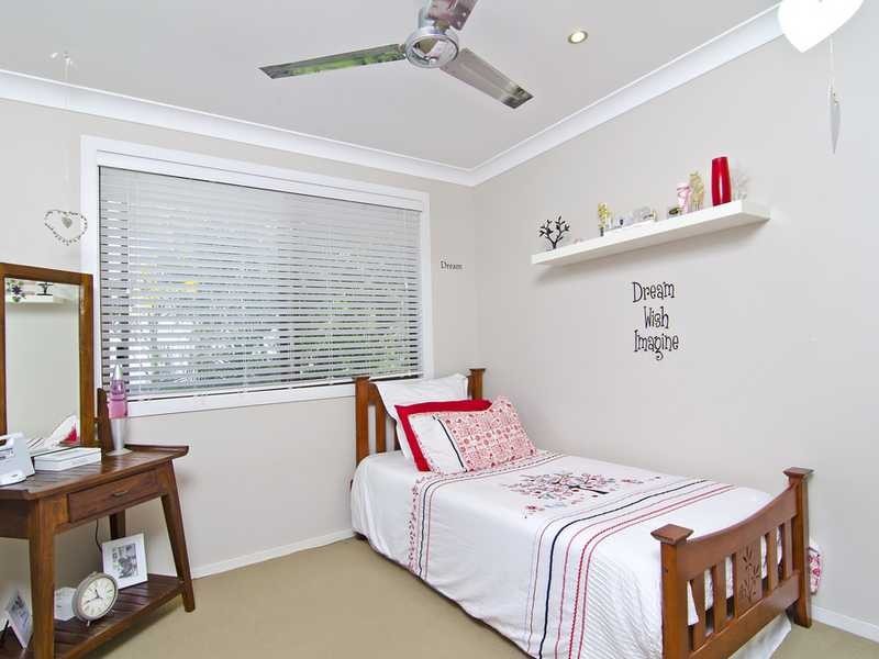 1 Regent Street, Currumbin QLD 4223