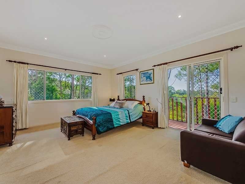 56 Dungogie Drive, Tallebudgera QLD 4228
