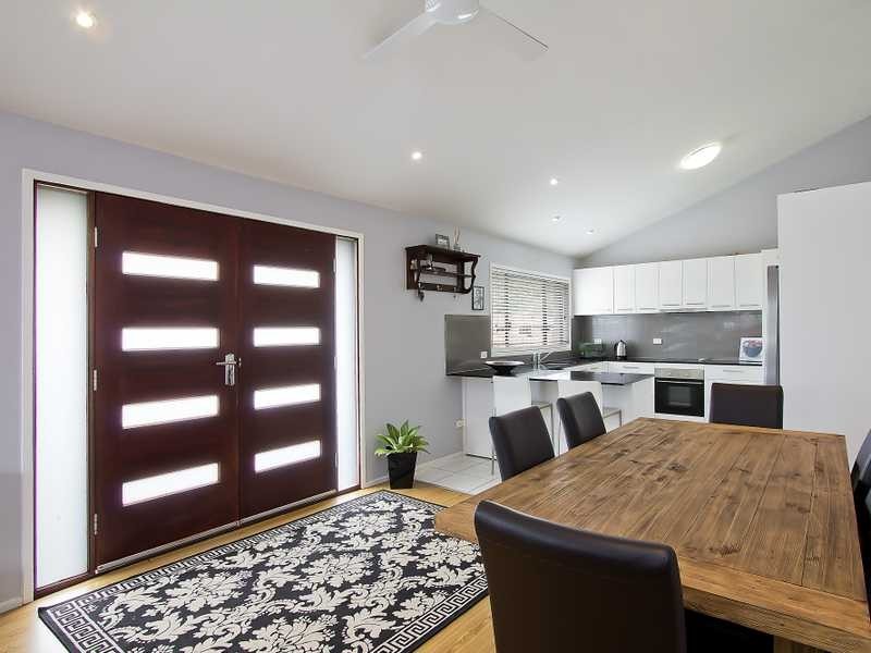 28 Bronzewing Close, Elanora QLD 4221