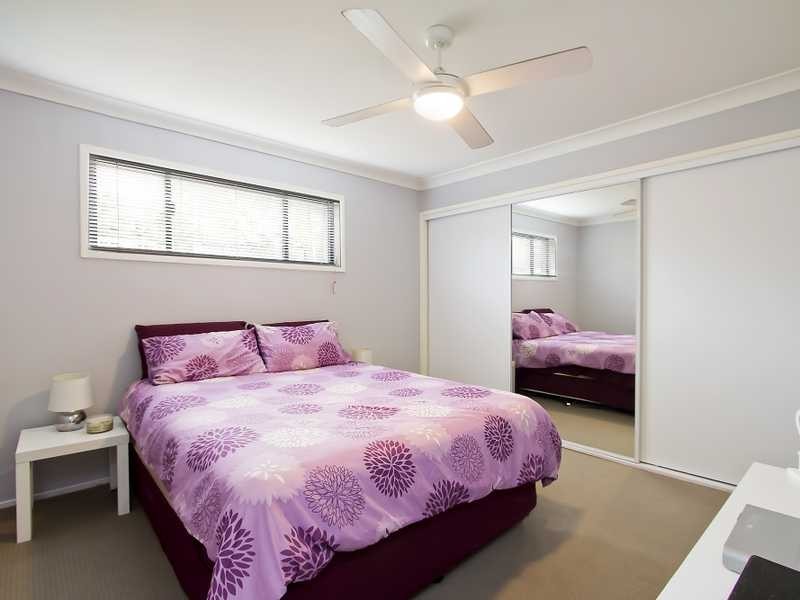 28 Bronzewing Close, Elanora QLD 4221