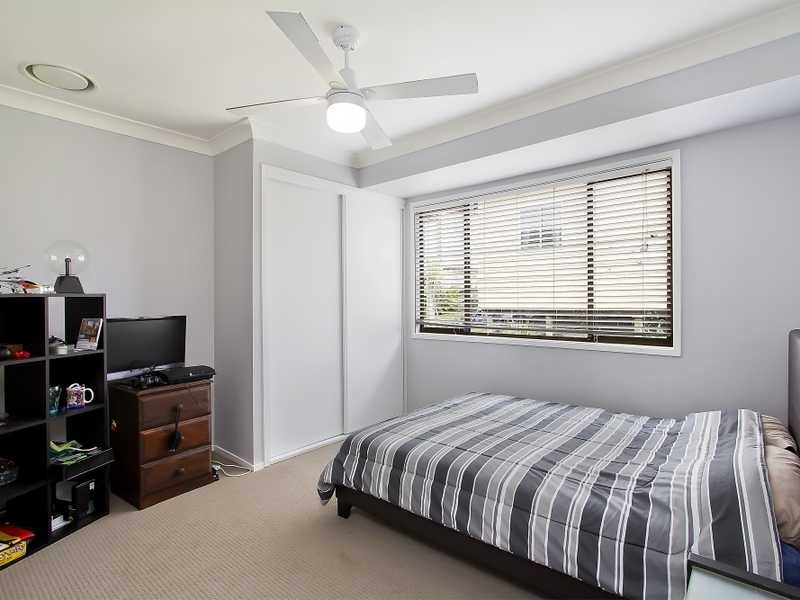 28 Bronzewing Close, Elanora QLD 4221