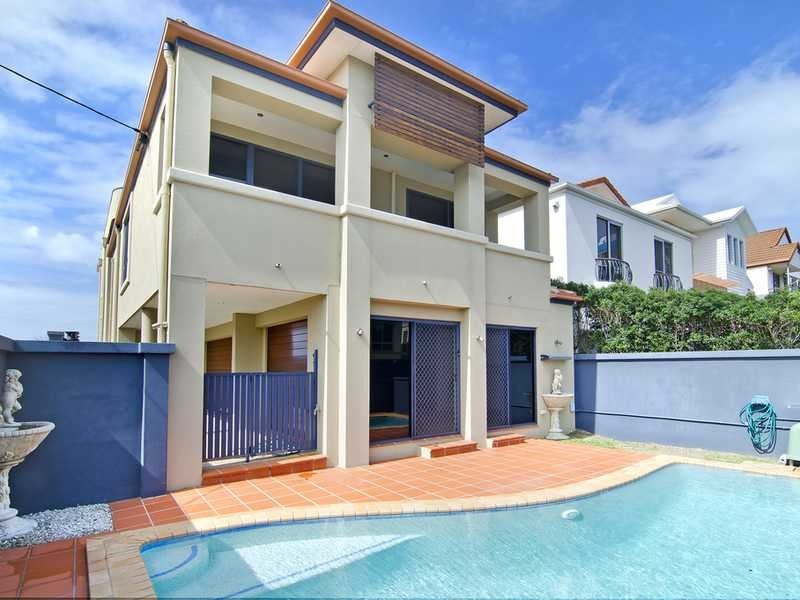149 Jefferson Lane, Palm Beach QLD 4221
