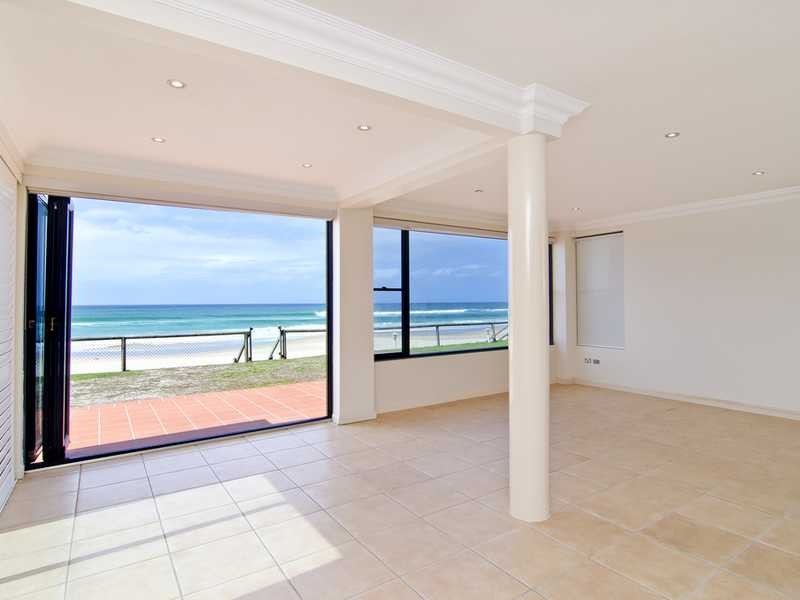 149 Jefferson Lane, Palm Beach QLD 4221