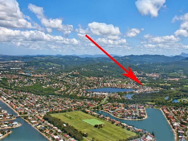 242 Nineteenth Avenue, Elanora QLD 4221