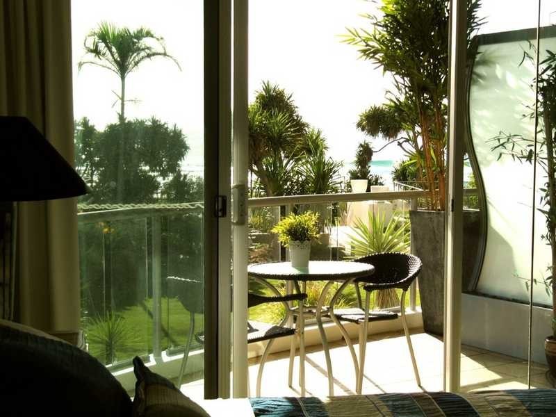 206/1 Twenty First Avenue, Palm Beach QLD 4221