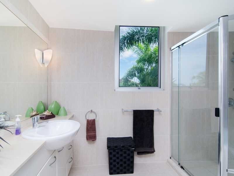 206/1 Twenty First Avenue, Palm Beach QLD 4221