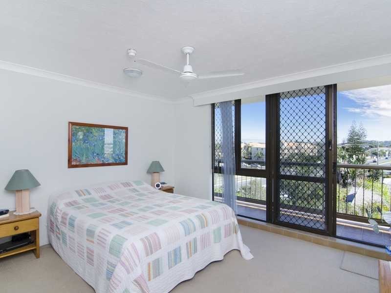 13/1111 Gold Coast Highway, Palm Beach QLD 4221