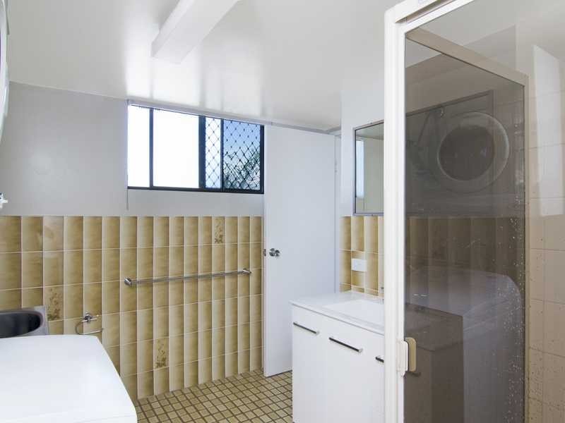 13/1111 Gold Coast Highway, Palm Beach QLD 4221