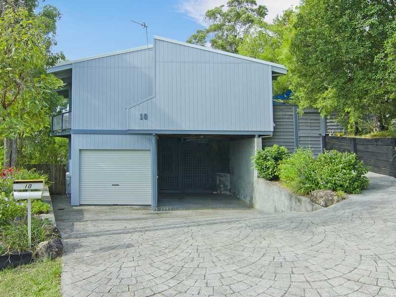 10 Kaffia Court, Elanora QLD 4221