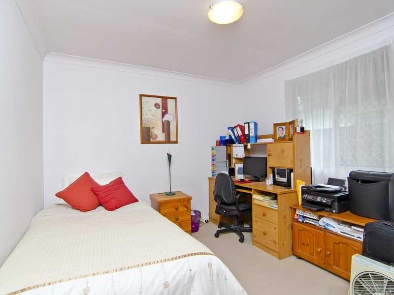 40 Twelfth Avenue, Palm Beach QLD 4221